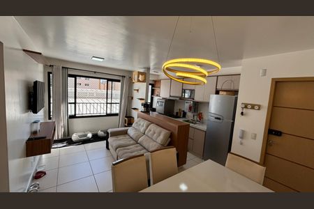Cozinha de apartamento à venda com 2 quartos, 56m² em Chácara santa rita, Goiânia
