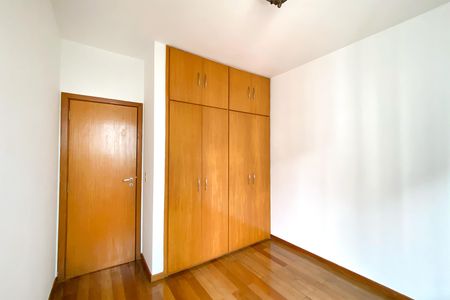 Apartamento para alugar com 140m², 4 quartos e 3 vagas Apartamento para alugar com 140m², 4 quartos e 3 vagasQuarto 2