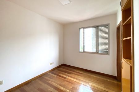 Apartamento para alugar com 140m², 4 quartos e 3 vagas Apartamento para alugar com 140m², 4 quartos e 3 vagasSuite 1