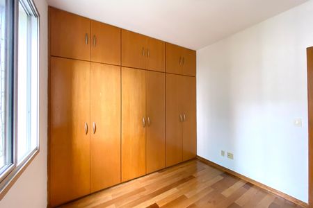 Apartamento para alugar com 140m², 4 quartos e 3 vagas Apartamento para alugar com 140m², 4 quartos e 3 vagasQuarto 3