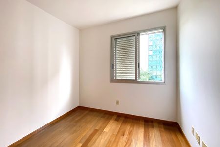 Apartamento para alugar com 140m², 4 quartos e 3 vagas Apartamento para alugar com 140m², 4 quartos e 3 vagasQuarto 2