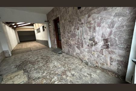 Casa à venda com 2 quartos, 157m² em Vila Santo Estevão, São Paulo
