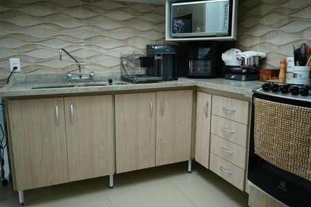 Apartamento à venda com 104m², 3 quartos e 2 vagasCozinha