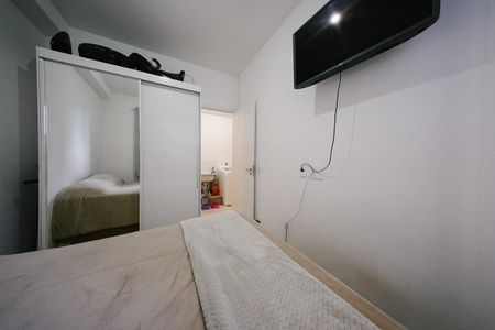 Quarto 1 de apartamento à venda com 2 quartos, 50m² em Vila Guilhermina, São Paulo