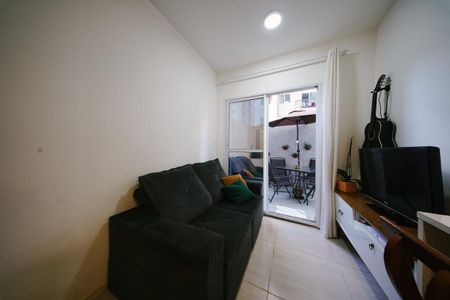 Sala de apartamento à venda com 2 quartos, 50m² em Vila Guilhermina, São Paulo