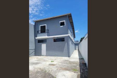 Casa à venda com 3 quartos, 324m² em Vila Nova Manchester, São Paulo