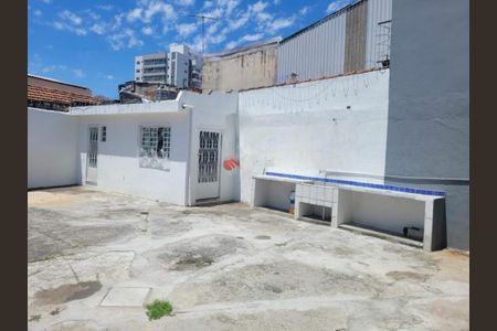 Casa à venda com 3 quartos, 324m² em Vila Nova Manchester, São Paulo