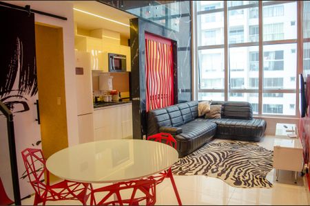 Apartamento para alugar com 2 quartos, 77m² em Jardim Goiás, Goiânia