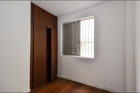 Apartamento à venda com 80m², 3 quartos e 2 vagasQuarto 2