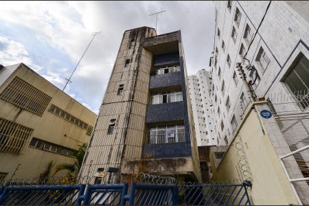Apartamento à venda com 80m², 3 quartos e 2 vagasFachada