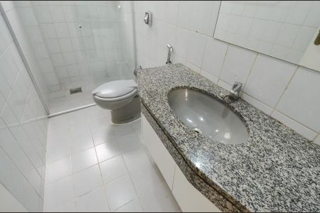 Apartamento à venda com 80m², 3 quartos e 2 vagasBanheiro Suíte