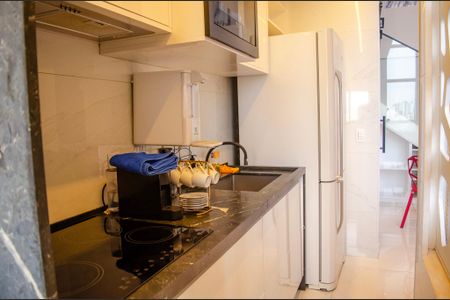 Apartamento para alugar com 77m², 2 quartos e 2 vagas