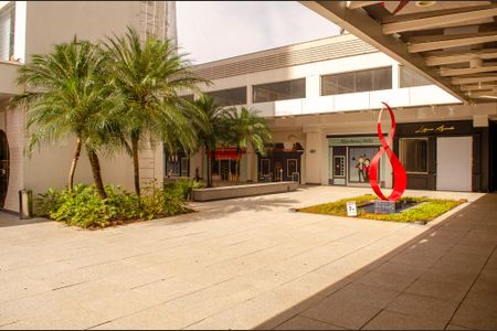 Apartamento para alugar com 77m², 2 quartos e 2 vagas