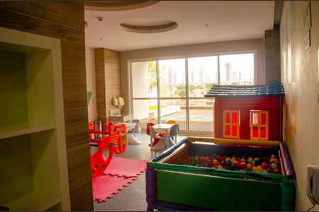Apartamento para alugar com 77m², 2 quartos e 2 vagas