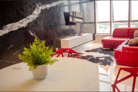 Apartamento para alugar com 77m², 2 quartos e 2 vagas