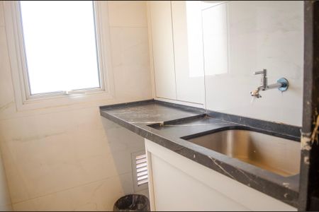 Apartamento para alugar com 77m², 2 quartos e 2 vagas