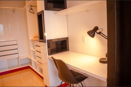 Apartamento para alugar com 37m², 1 quarto e 1 vaga
