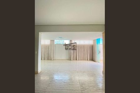 Apartamento à venda com 3 quartos, 160m² em Esplanada, Belo Horizonte