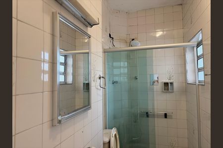 Casa à venda com 116m², 3 quartos e 2 vagasBanheiro da Suíte