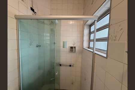 Casa à venda com 116m², 3 quartos e 2 vagasBanheiro da Suíte