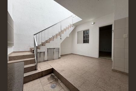 Casa à venda com 116m², 3 quartos e 2 vagasÁrea de Serviço