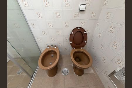 Casa à venda com 116m², 3 quartos e 2 vagasBanheiro