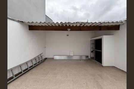 Casa à venda com 116m², 3 quartos e 2 vagasQuintal