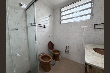 Casa à venda com 116m², 3 quartos e 2 vagasBanheiro