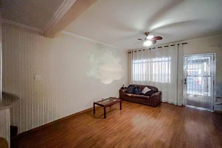 Casa à venda com 3 quartos, 140m² em Vila Azevedo, São Paulo
