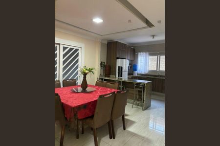 Casa à venda com 3 quartos, 115m² em Vila Marieta, São Paulo