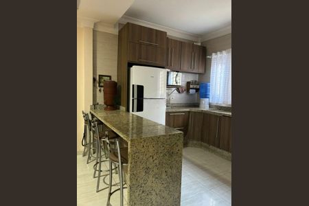 Casa à venda com 3 quartos, 115m² em Vila Marieta, São Paulo