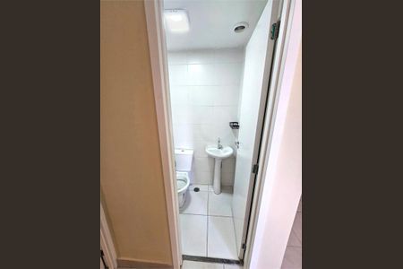 Apartamento à venda com 2 quartos, 32m² em Vila Ema, São Paulo