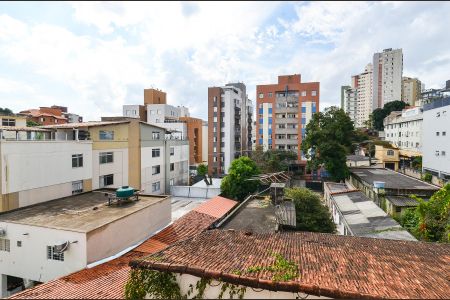 Apartamento para alugar com 87m², 3 quartos e 2 vagasVista