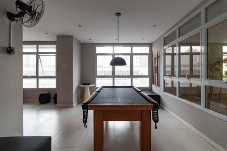 Apartamento para alugar com 49m², 2 quartos e 1 vaga Apartamento para alugar com 49m², 2 quartos e 1 vagaSalão de jogos