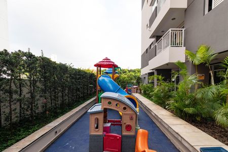 Apartamento para alugar com 49m², 2 quartos e 1 vaga Apartamento para alugar com 49m², 2 quartos e 1 vagaPlayground