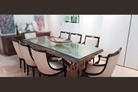 Apartamento à venda com 312m², 2 quartos e 2 vagas