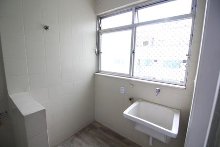 Apartamento à venda com 70m², 2 quartos e 1 vagaÁrea de Serviço