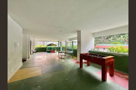 Apartamento à venda com 70m², 2 quartos e 1 vaga Apartamento à venda com 70m², 2 quartos e 1 vagaÁrea Comum