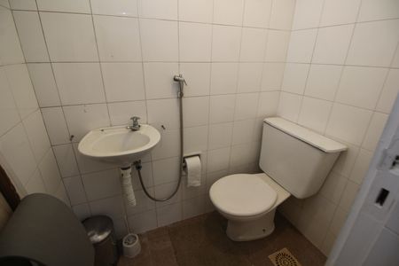 Apartamento à venda com 70m², 2 quartos e 1 vagaBanheiro de Serviço
