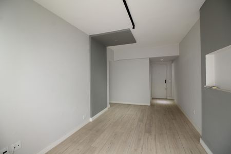 Sala de apartamento à venda com 2 quartos, 70m² em Freguesia (jacarepaguá), Rio de Janeiro