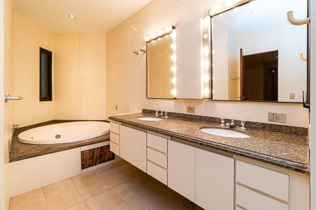 Apartamento à venda com 353m², 4 quartos e 4 vagas