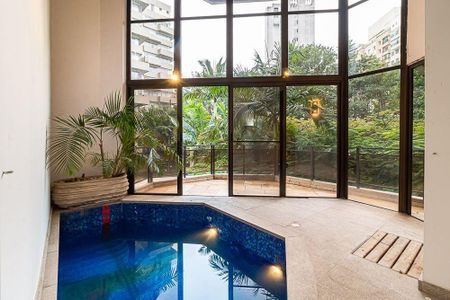 Apartamento à venda com 353m², 4 quartos e 4 vagas