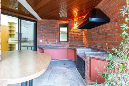 Apartamento à venda com 353m², 4 quartos e 4 vagas