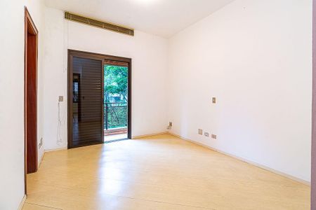 Apartamento à venda com 353m², 4 quartos e 4 vagas