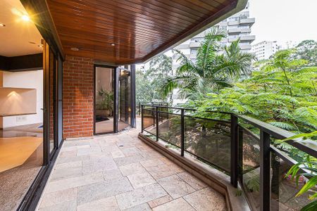 Apartamento à venda com 353m², 4 quartos e 4 vagas