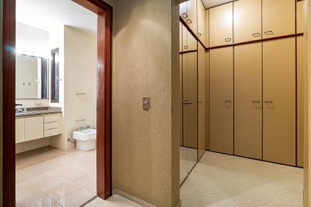 Apartamento à venda com 353m², 4 quartos e 4 vagas