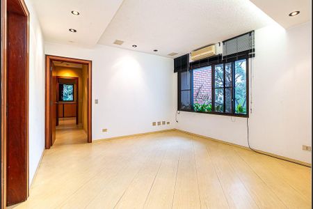Apartamento à venda com 353m², 4 quartos e 4 vagas