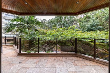 Apartamento à venda com 353m², 4 quartos e 4 vagas