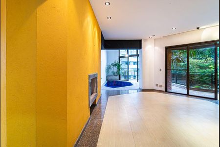Apartamento à venda com 353m², 4 quartos e 4 vagas