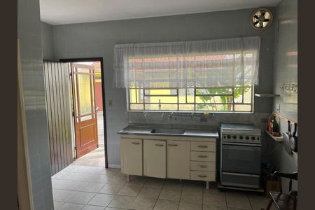 Casa à venda com 200m², 4 quartos e 5 vagas